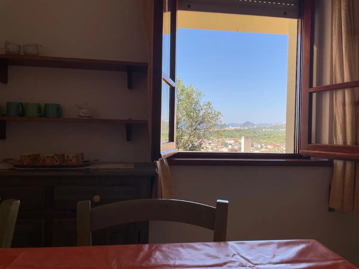 Appartamento in Gollai, Orosei
